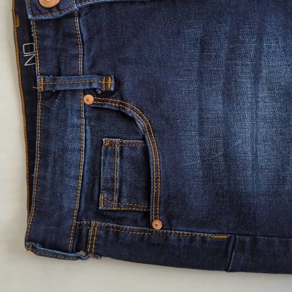 Nobo No Boundaries High Rise Distressed Frayed Cuff Jean Shortie Shorts 13 Blue - Picture 6 of 14